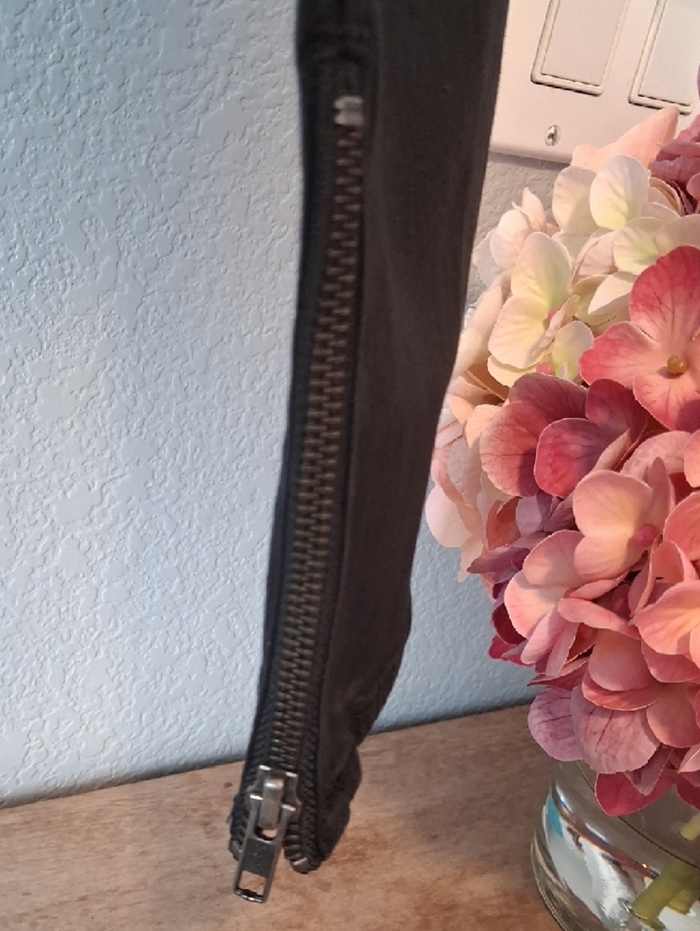 BLK DNM Black Skinny High-Rise Jeans with Ankle Zips - Picture 7 of 9